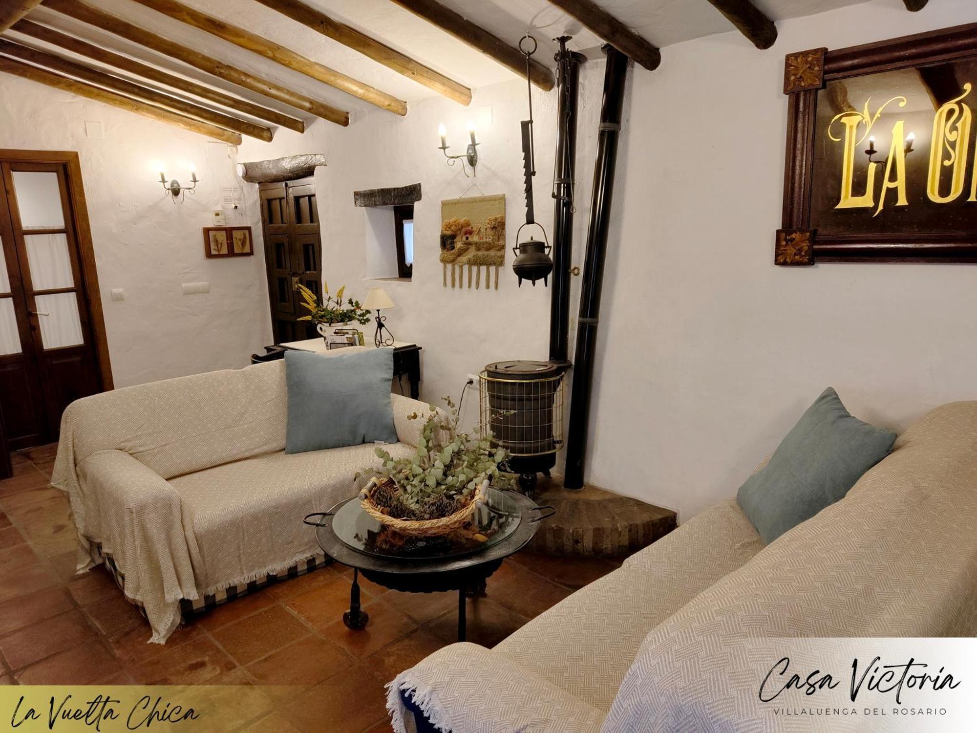 Conjunto Rural Casa Victoria Villaluenga Del Rosario Exterior foto