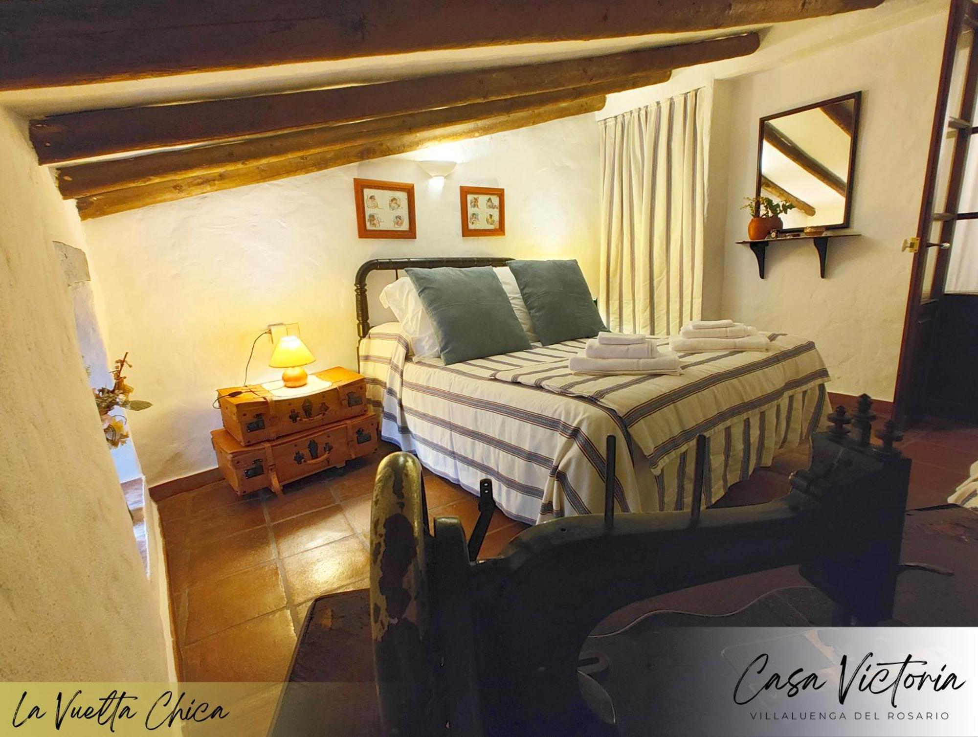 Conjunto Rural Casa Victoria Villaluenga Del Rosario Exterior foto